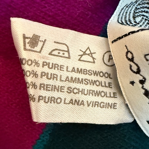 Hawico of Scotland Lambswool Striped Scarf 🇬🇧 – Magenta & Teal Double-Sided - Picture 10 of 13